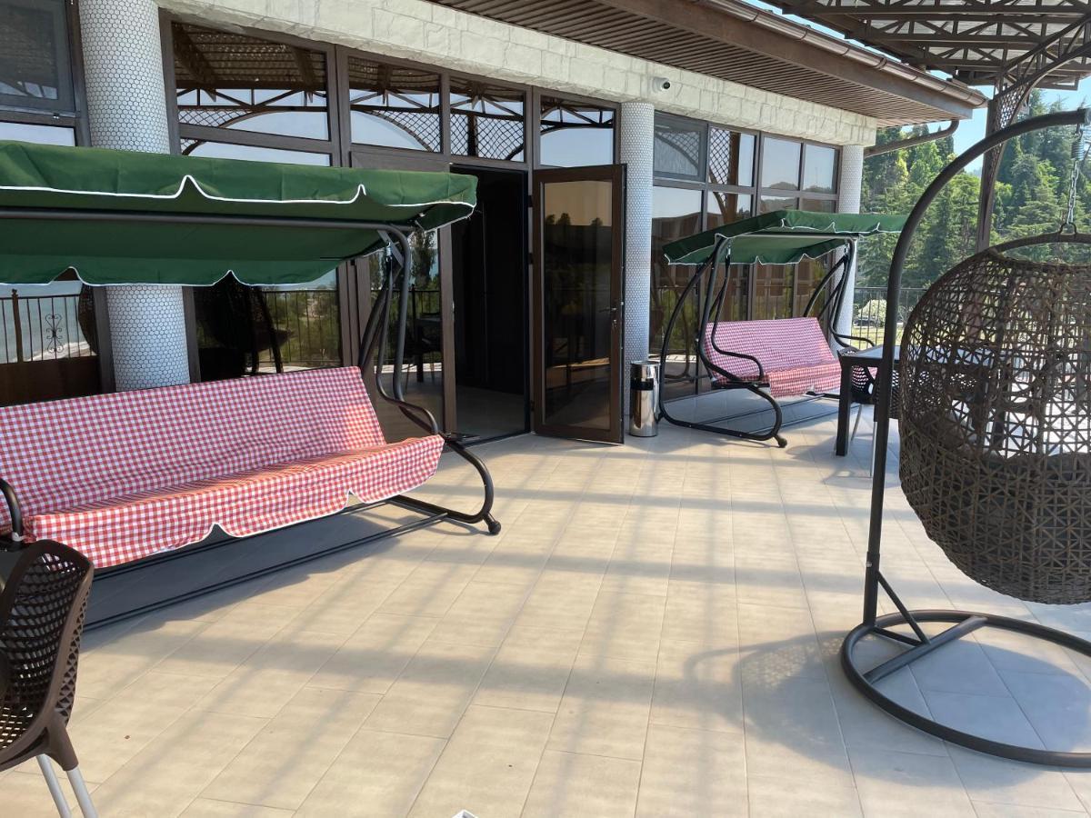 Hotel Black Sea Sukhumi Eksteriør billede